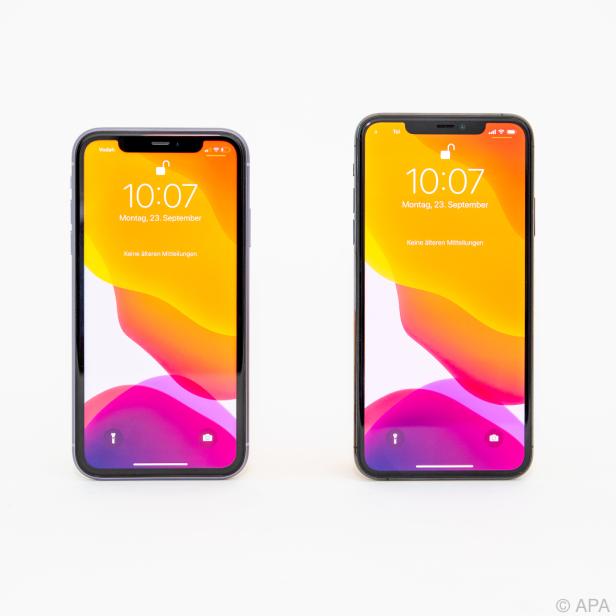 Das iPhone 11 (li.) startet bei 799 Euro, das iPhone 11 Pro Max (re.) bei 1.249 Euro