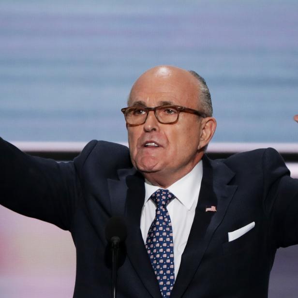 Giuliani stellt sich schützend vor US-Präsident Trump