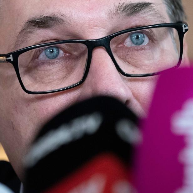 AUSTRIA-POLITICS-PARTY-FPOE-STRACHE