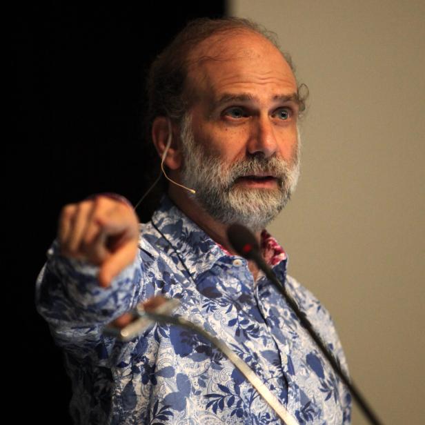 Bruce Schneier warnt vor den Gefahren der vernetzten Welt. (Bild: )