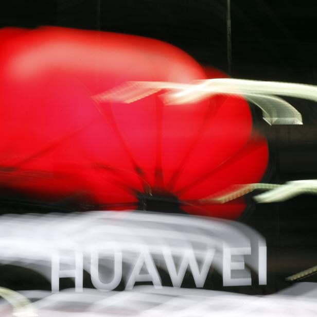 SWITZERLAND-TELECOMMUNICATION-5G-HUAWEI