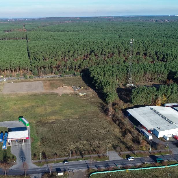 Tesla plant Fabrik in Brandenburg