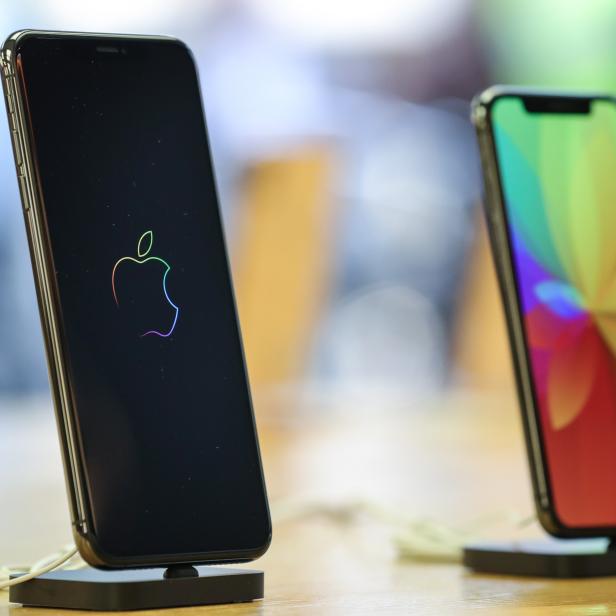 Apple to cut the production of new iPhones by 10 per cent