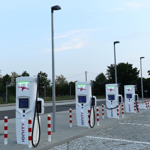 FILE PHOTO: An electric vehicle charging station is seen on a motorway service station near Dresden