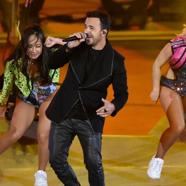 Luis Fonsi ist an der Spitze der YouTube-Charts