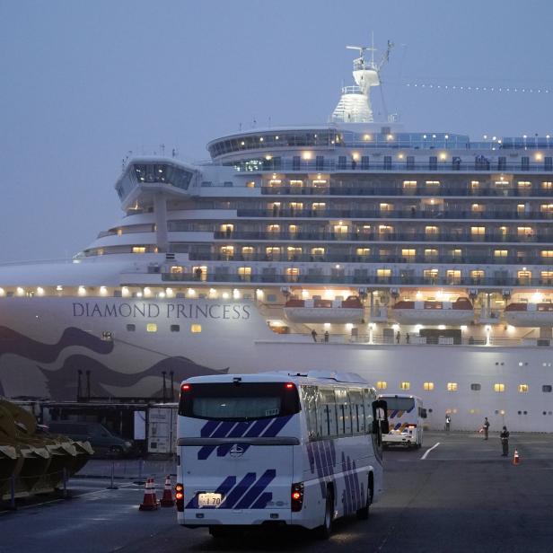 Diamond Princess cruise ship infected with Covid-19 coronavirus