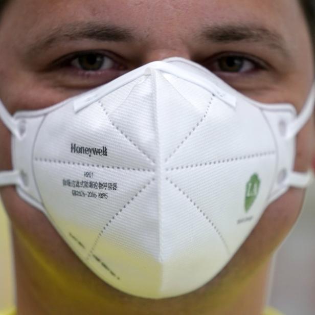 German chemical company BASF donates one million FFP 2 type face masks to Rhineland-Palatinate State