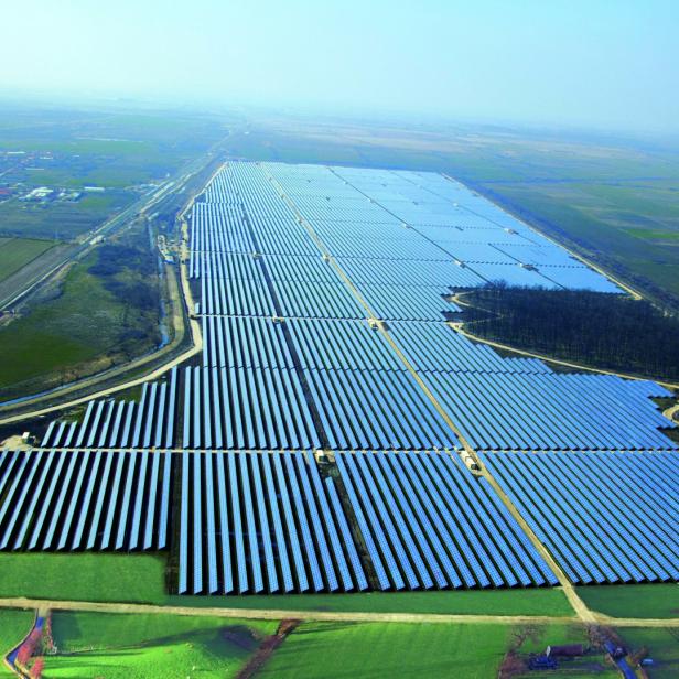 Solarpark umfasst 100 Hektar