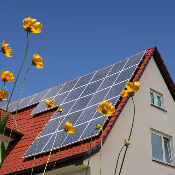 Solarzellen am Dach