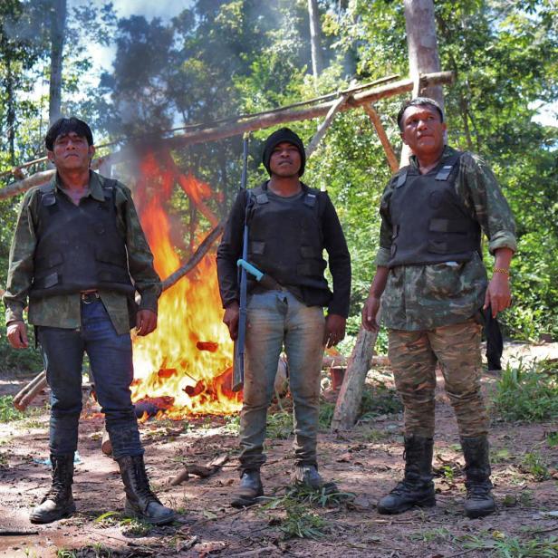 Die &quot;Guardians of the Forest&quot; versuchen den Regenwald vor illegalen Holzfällern zu beschützen