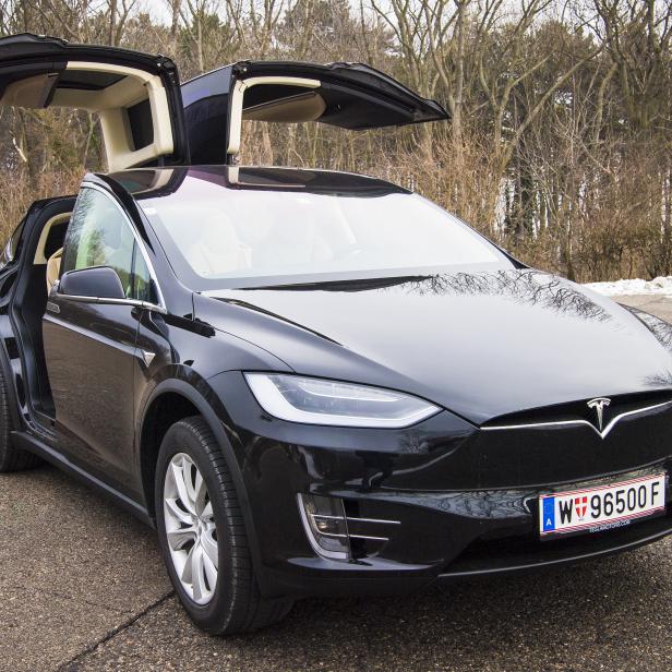 Tesla Model X