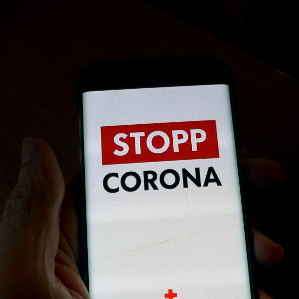 ++ THEMENBILD ++ CORONAVIRUS: "STOPP CORONA APP"