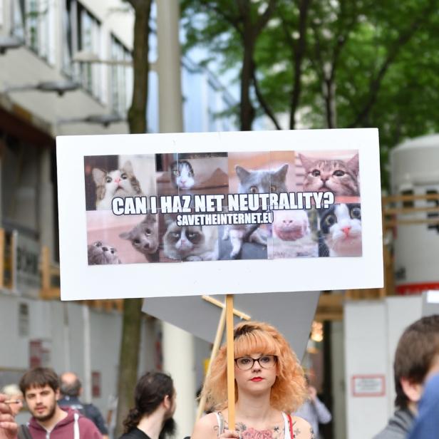 In Wien gab es eine Demo zum Erhalt in Netzneutralität. Dort wurde dieses Bild aufgenommen.