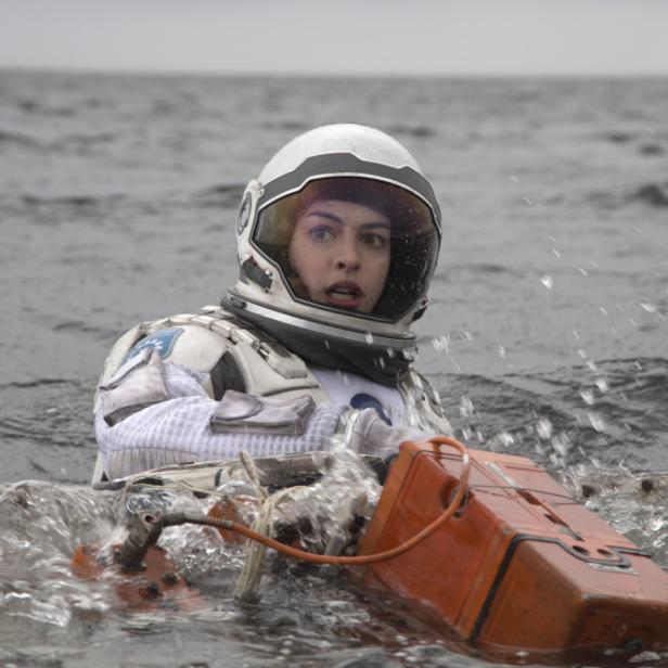 Film: Interstellar - 2014 mit Anne Hathaway, Matthew McConaughey, Jessica Chastain, Michael Caine