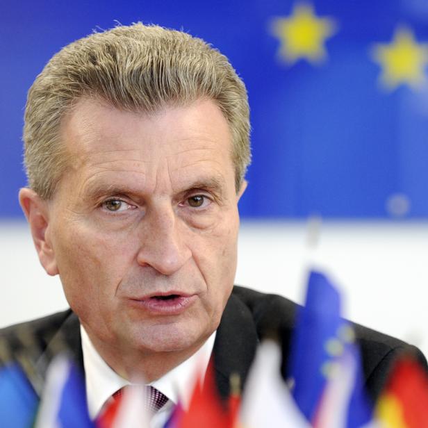 EU-Kommissar Günter Oettinger plädiert unter anderem für ein EU-weites Leistungsschutzrecht, durch das Konzerne wie Google und Facebook für Teaser von Medienunternehmen zahlen müssten