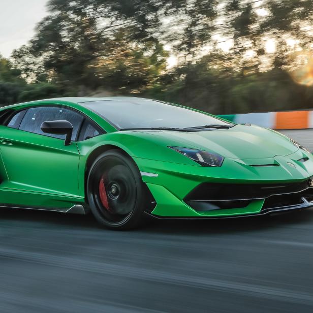 Der Lamborghini Sian ist nur ein sehr milder Hybrid. Zukünftig soll es bei Lamborghini noch elektrischer zugehen