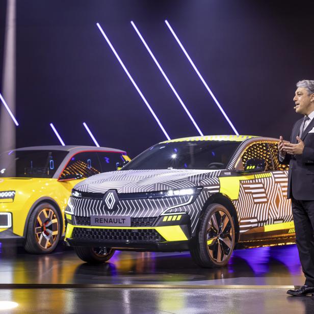 35-2021_-_renault_eways_press_conference.jpeg