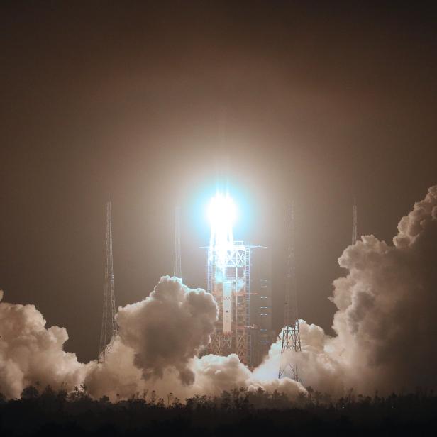 China launches its first cargo spacecraft Tianzhou-1 