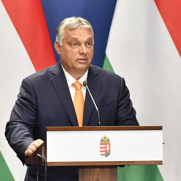 Hungarian-Serbian government summit