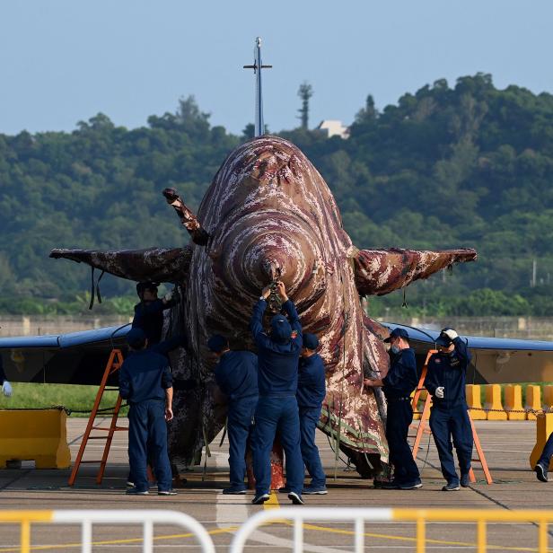 CHINA-AIRSHOW-ZHUHAI