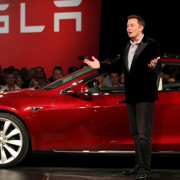 FILE PHOTO: Tesla Motors CEO Elon Musk speaks during the Model S Beta Event held at the Tesla factory in Fremont