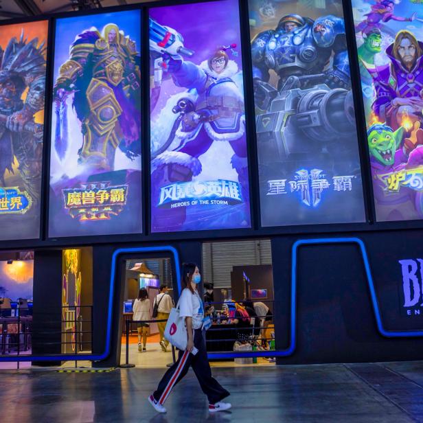 Microsoft buys Activision Blizzard in 68.7bn USD buyout