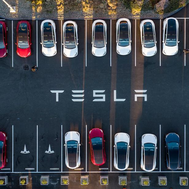 US-AUTOMOBILE-TESLA