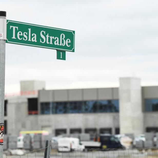 General view of the construction site of Tesla's electric car factory in Gruenheide