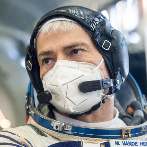 Crew members attend a training session ahead of their expedition to the International Space Station in Star City