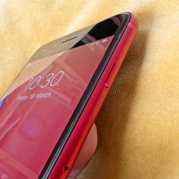 das neue iPhone soll Verbesserungen bekommen. Im Bild: das iPhone 13