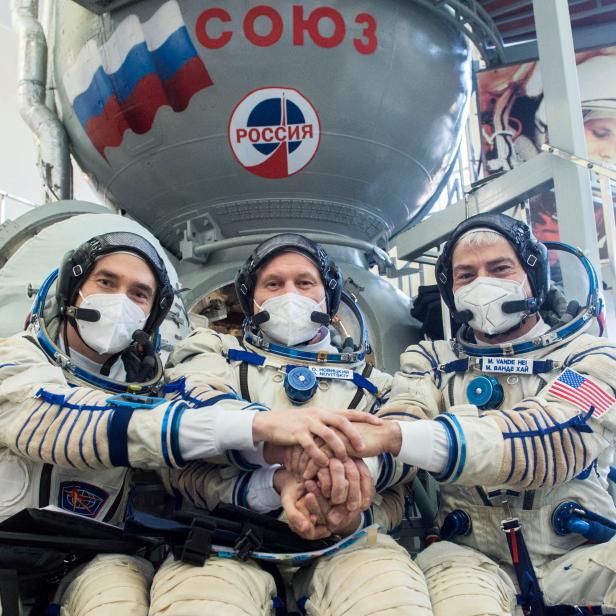 FILE PHOTO: Crew members attend a training session ahead of their expedition to the International Space Station in Star City