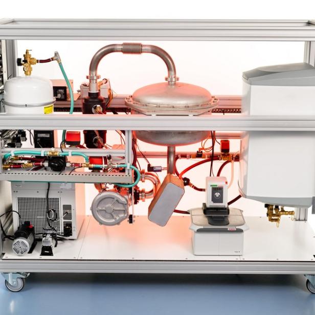 So sieht das &quot;Closed Loop&quot;-System aus mit Boiler und Kondensator
