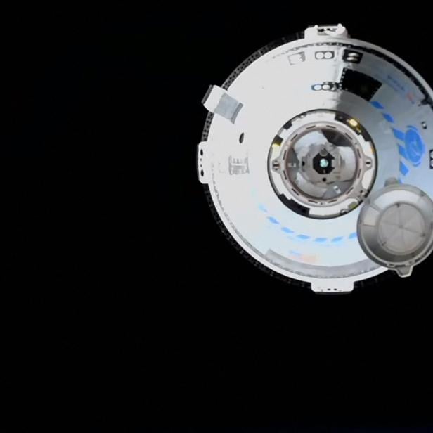 Boeing-Starliner dockt an ISS an