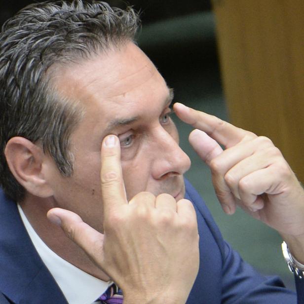 Hetzt auf Facebook: HC Strache