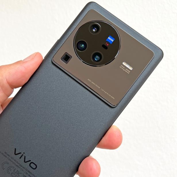 Vivo V23 im Test: Raffiniertes TikTok-Handy im iPhone-Look