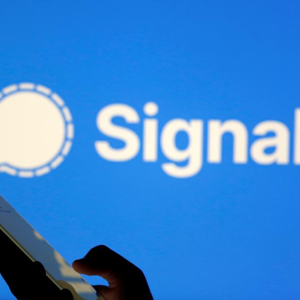 Photo illustration of Signal messaging app