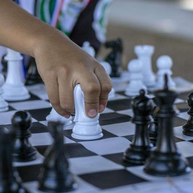 Mexican makes history in the school chess world championship