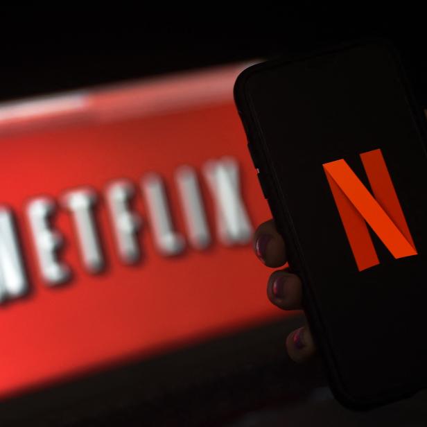 FILES-US-INTERNET-EARNINGS-NETFLIX