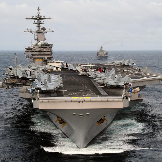 Die USS George H.W. Bush (CVN 77) der US Navy