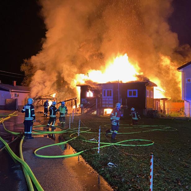 ++ HANDOUT ++ NIEDERÖSTERREICH: NÄCHTLICHER BRAND IM STROMBAD KRITZENDORF