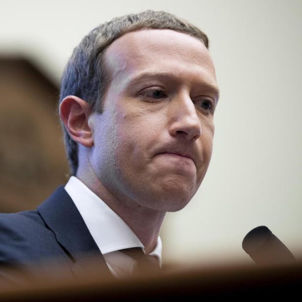 FTC with a coalition of 48 attorneys general sue Facebook