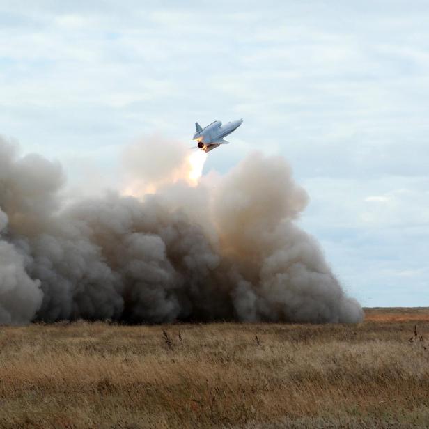 Eine TU-141 der ukrainischen Luftwaffe. Modifizierte Versionen davon sollen als Langstrecken-Drohnen für Kamikaze-Angriffe eingesetzt worden sein