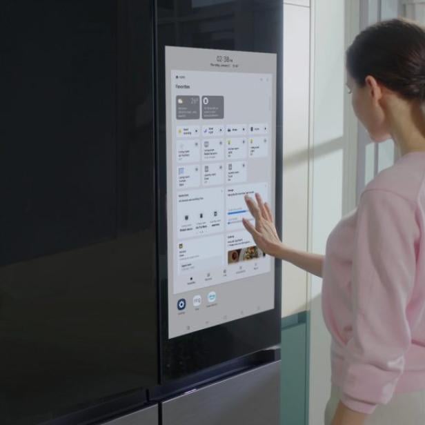 Samsung Bespoke Refrigerator Family Hub Plus