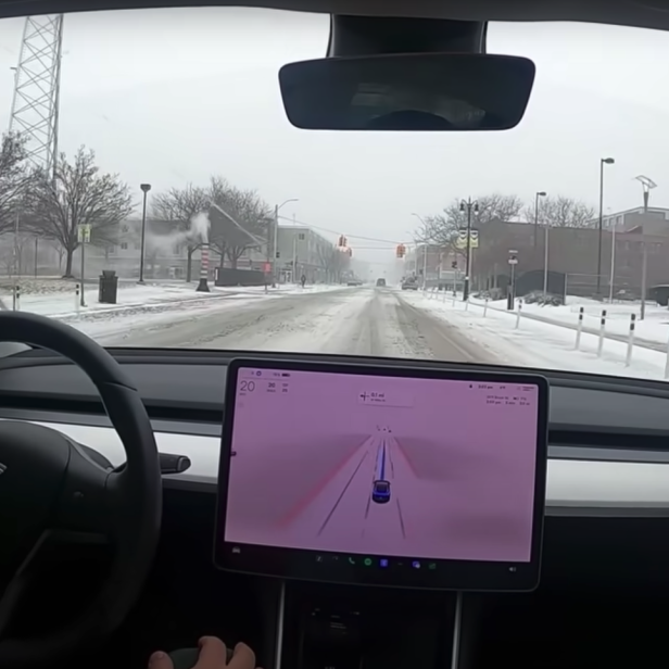 Video: So schlecht kommt autonomer Tesla mit Schnee zurecht