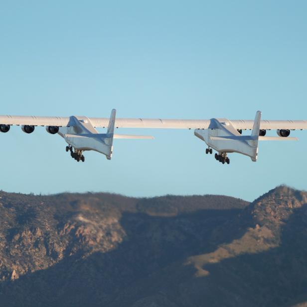 Stratolaunch Roc