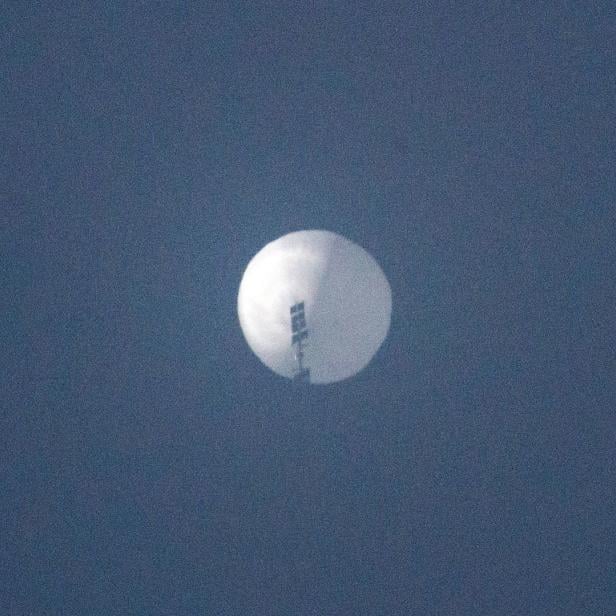 Chinesischer Spionageballon am Himmel