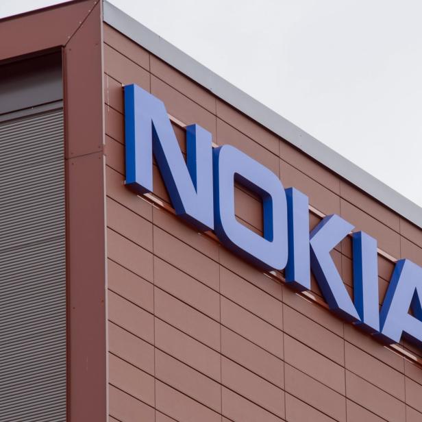 Altes Nokia-Logo auf Gebäude