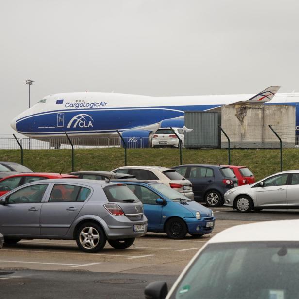 Diese Boeing 747 ist seit einem Jahr in Deutschland gestrandet