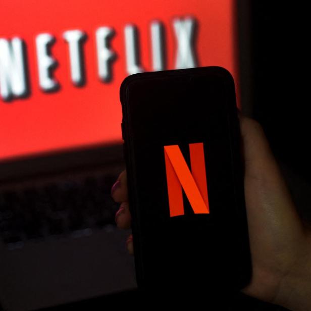 Nach einer Klage der Arbeiterkammer (AK) wegen der Preiserhöhungen durch den Streamingdienst Netflix in den Jahren 2019 und 2020 gibt es nun eine Einigung. 