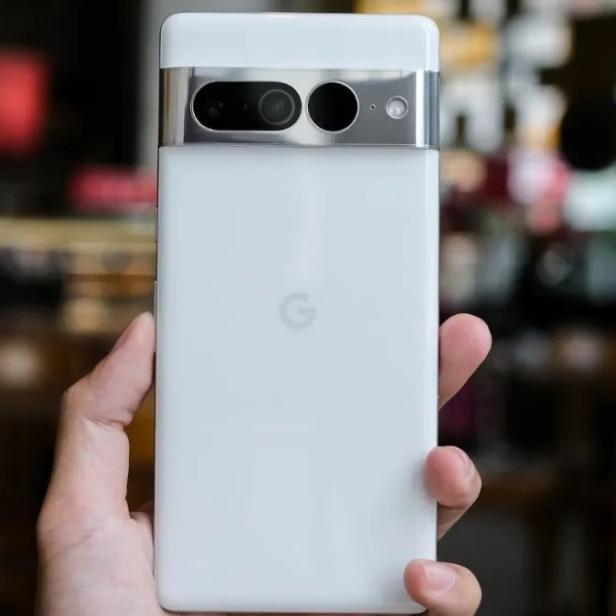 Das Pixel 8 Pro könnte über 1.000 Euro kosten. 